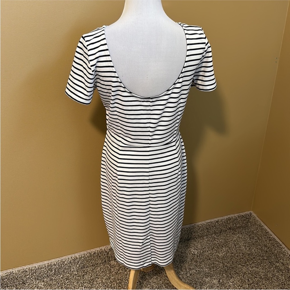 😊 Bundle of 5 Woman’s Dresses Size 8 - Picture 6 of 13